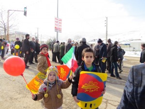 گزارش تصویری راهپیمایی ۲۲ بهمن مردم چهاردانگه در شهر کیاسر گزارش تصویری راهپیمایی ۲۲ بهمن مردم چهاردانگه در شهر کیاسر