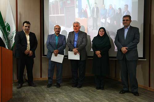 برگزاری جلسه به مناسبت هفته بصیرت در دفتر امام جمعه بخش چهاردانگه