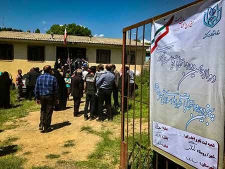 تصاویری از روند برگزاری انتخابات در روستای لنگر + حاشیه ها