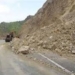 ریزش کوه در محور کیاسر