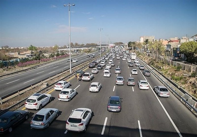 ساری|محورهای هراز و کندوان شاهد ترافیک سنگین است