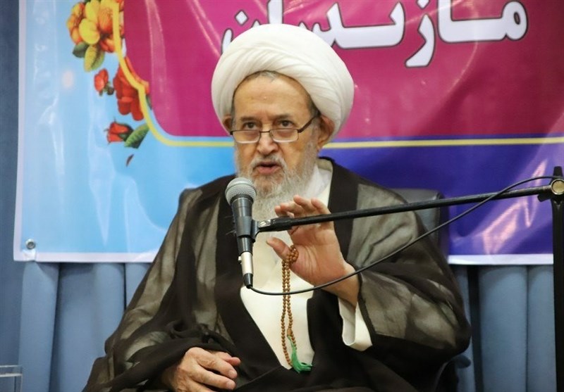 آیت الله طبرسی: جشن‌های دهه ولایت با شکوه خاصی در مازندران برگزار شود