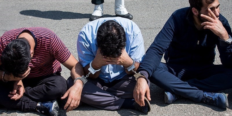 جاعل و کلاهبردار میلیاردی در مازندران دستگیر شد