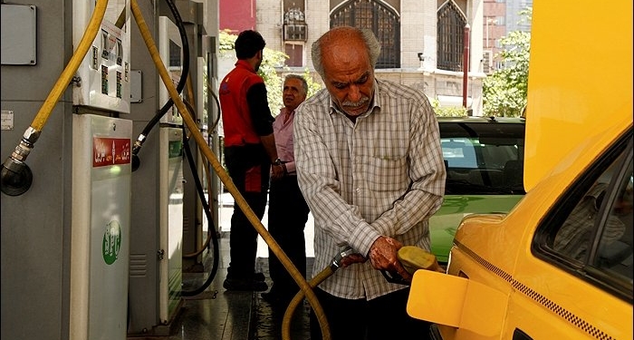 جمع آوری گازهای پمپ بنزین در مازندران برای نخستین بار در استان‌های شمالی