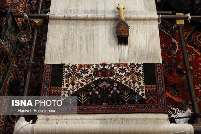 برخی گیرندگان تسهیلات فرش دروغ می‌گویند!