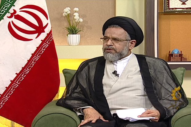 انقلاب اسلامی خیزش عظیم تاریخی است