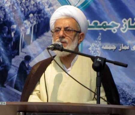 امام جمعه نوشهر: عده‌ای با ترویج بدحجابی درصدد بی‌هویت کردن انقلاب هستند