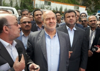 بازدید رئیس سازمان حفاظت محیط زیست از جاده تنکابن به قزوین