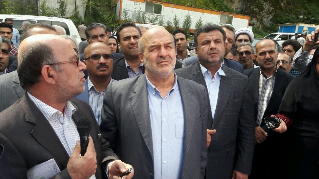 بازدید رئیس سازمان حفاظت محیط زیست از جاده تنکابن به قزوین