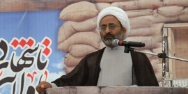 فولادی : مسئولان ناکارآمد استعفا دهند / چپ و راست هیچ فرقی نمی‌کند