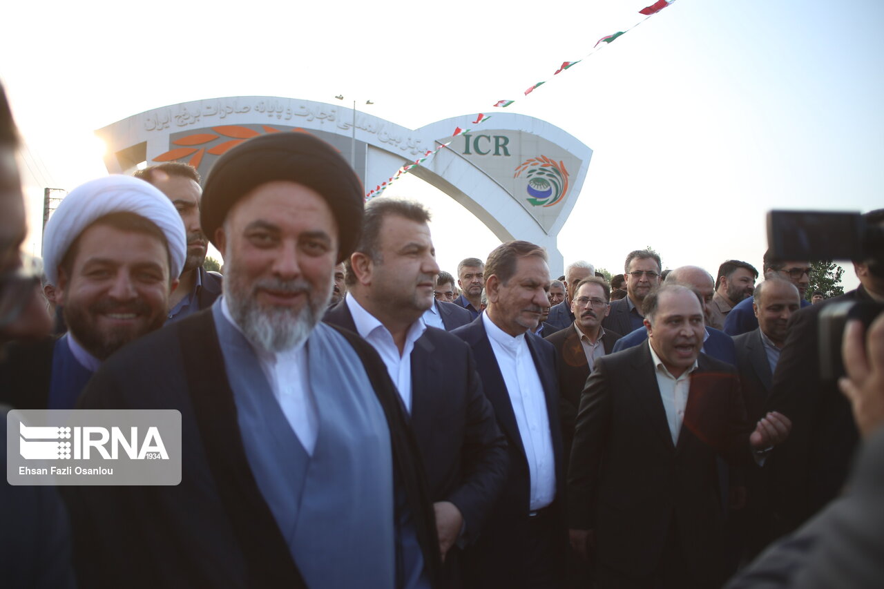 جهانگیری مرکز بین‌المللی تجارت برنج ایران را در مازندران راه‌اندازی کرد