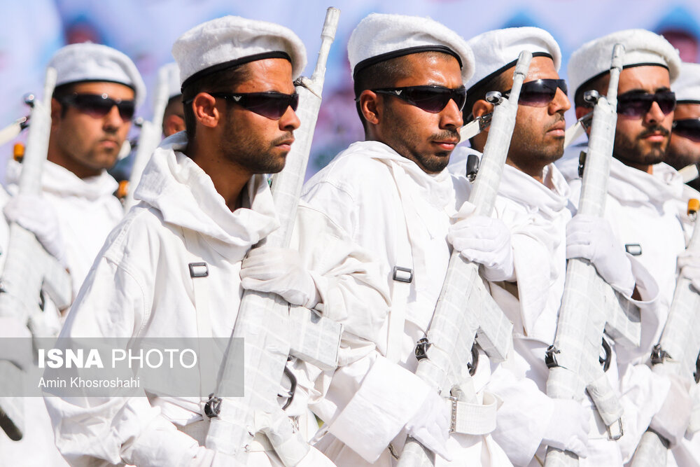 ایسنا - مراسم رژه نیروهای مسلح