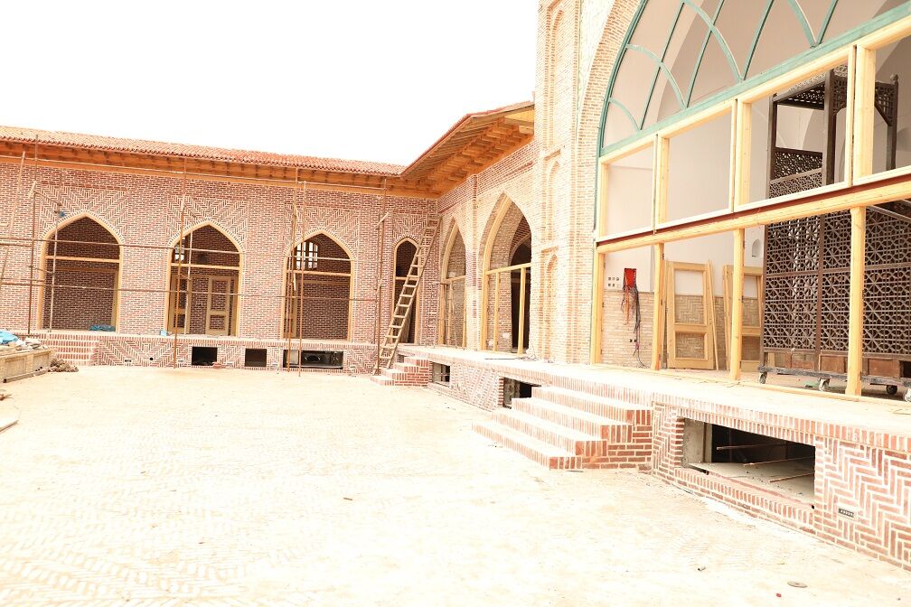 بهره‌برداری از مسجد جامع ساری با شرایط "خطر در بیخ گوش"
