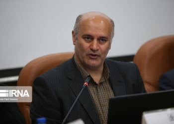 رییس دانشگاه مازندران خواستار گسترش ارتباط دوسویه دستگاه‌ها با دانشگاه‌ها شد