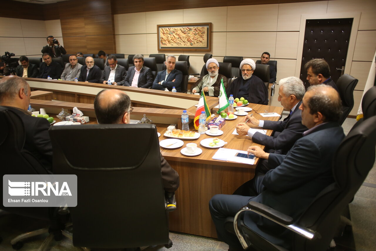 نشست هم‌اندیشی وزیر علوم با مسئولان و اساتید دانشگاه‌های مازندران