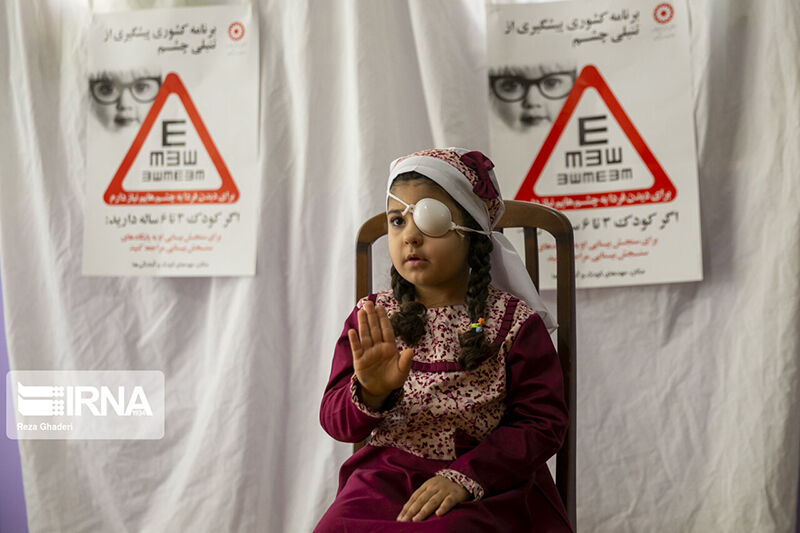 اجرای طرح پیشگیری از تنبلی چشم در بین ۱۳۰ هزار کودک مازندرانی