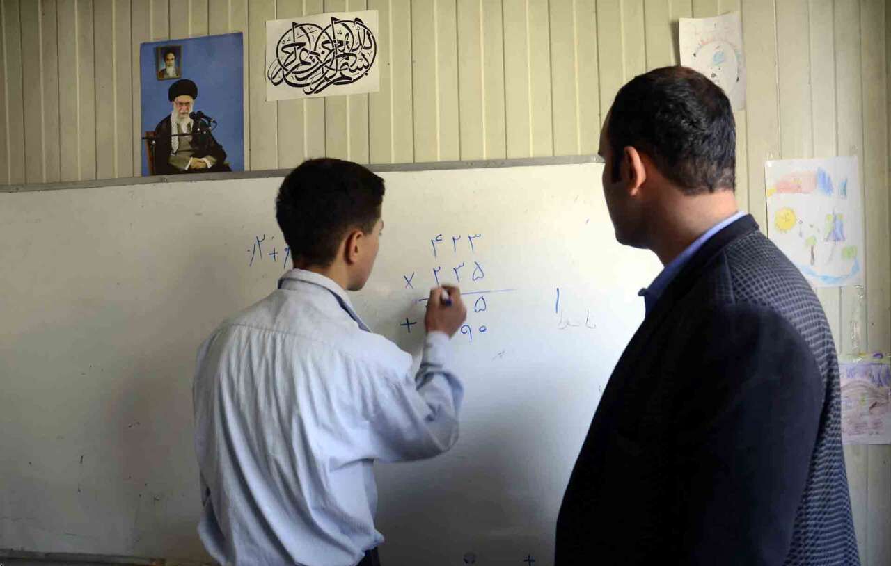 کمبود معلم در مازندران، معاونان مدارس را سر کلاس درس برد