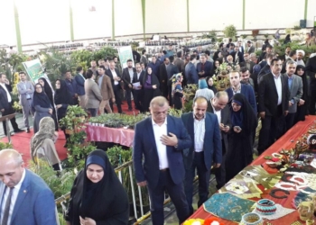 نمایشگاه گل‌ و گیاه زینتی با حضور استاندار لوری ارمنستان در مازندران برپا شد