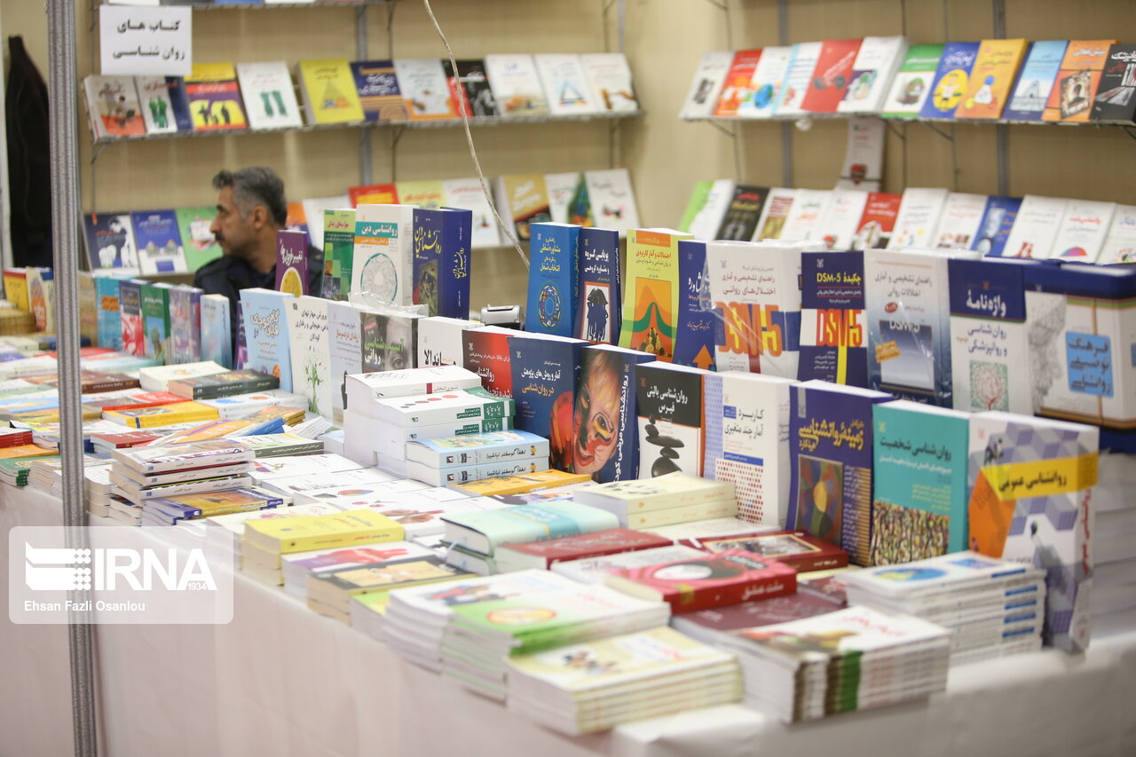 نمایشگاه‌های استانی امسال ۳۶ میلیارد تومان کتاب فروختند