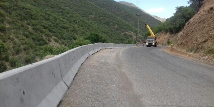 نیوجرسی جای گاردریل را در جاده‌های مازندران می‌گیرد