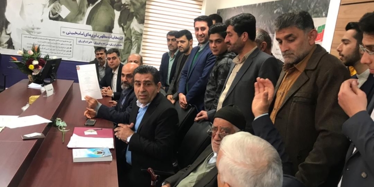 دکتر علی بابایی کارنامی برای انتخابات مجلس یازدهم ثبت نام کرد