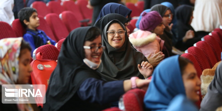 ۳۶ هزار مددجوی بهزیستی مازندران مستمری می‌گیرند