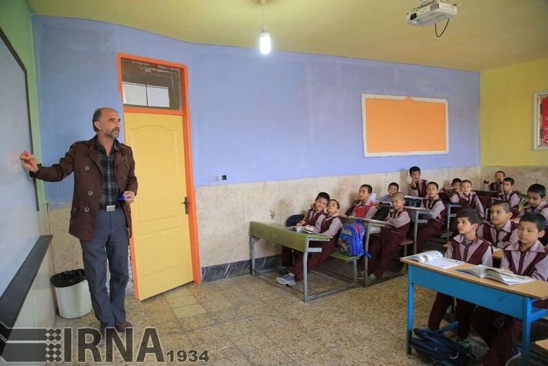 آموزش و پرورش مازندران در آستانه پیری
