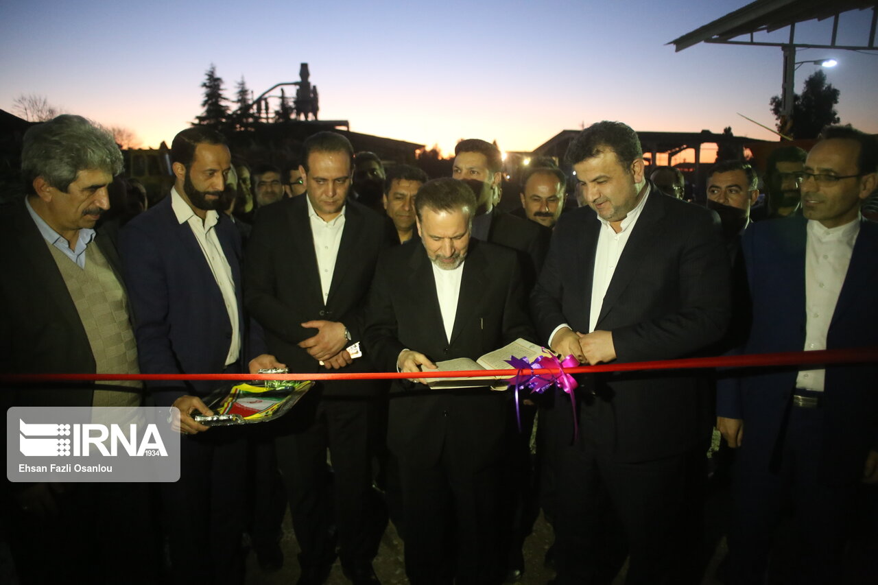افتتاح بخش نئوپان کارخانه نکاچوب با حضور رییس دفتر رییس جمهوری