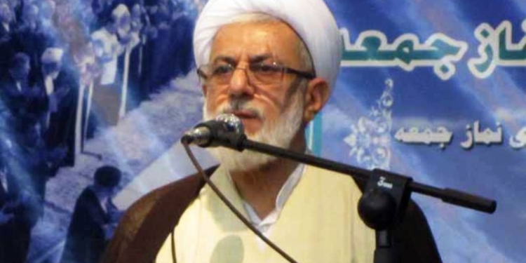 امام‌جمعه نوشهر: راهپیمایی ۲۲ بهمن عامل تحکیم نظام است