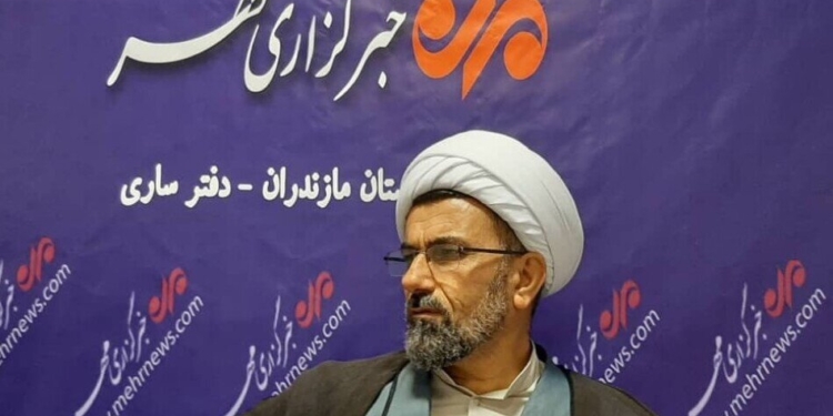 ۱۲ کارگاه تولید ماسک در امامزادگان مازندران راه اندازی شده است