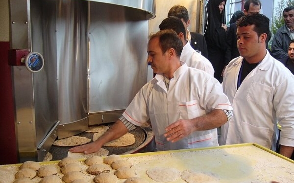 افزایش نرخ نان در آمل وتو شد