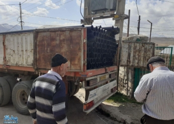 ارسال اولین محموله لوله های انتقال آب کشاورزی به روستای اروست