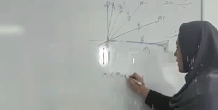 معلمی که  عشق را پای تخته آورد+ فیلم