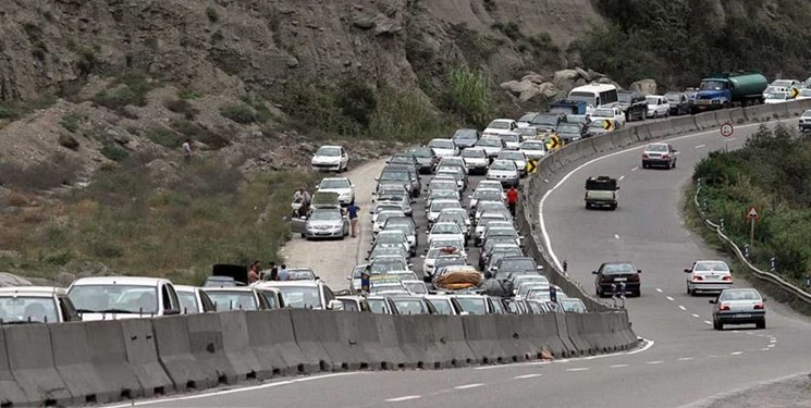ترافیک سنگین‌ در محور هراز/ استقرار ۱۰۰ تیم پلیس راه در طرح تابستانه