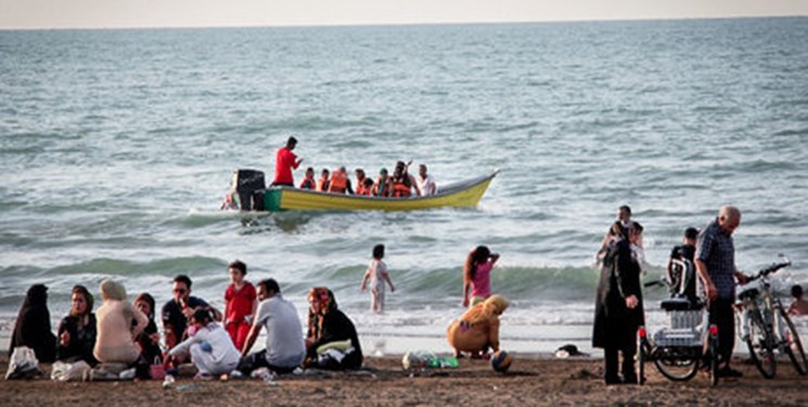 نجات 123 نفر از غرق شدن در دریا/ آماده‌باش 100 درصدی ناجیان غریق در دریا