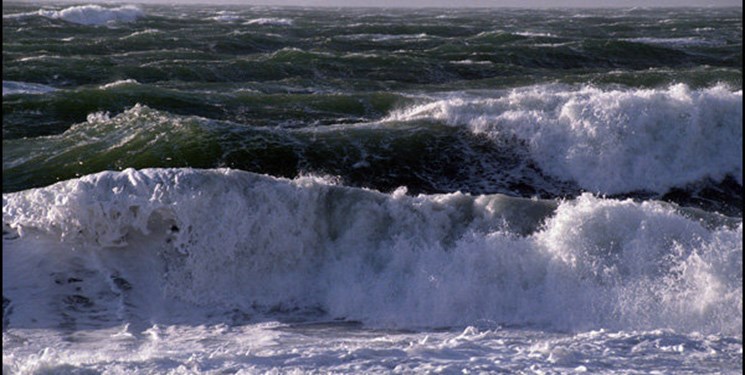 نجا‌ت‌ ۶۱ نفر از غرق شدن در نوار ساحلی مازندران/ مردم وارد طرح‌های دریا نشوند