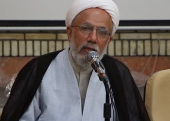 حیرت مردم از مواضع متضاد در برگزاری مراسم دعای عرفه/دوگانگی سخنان رئیس جمهور با معاون وزیر بهداشت!
