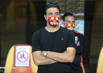 جواد نکونام پس از باخت فولاد حاضر به مصاحبه نشد