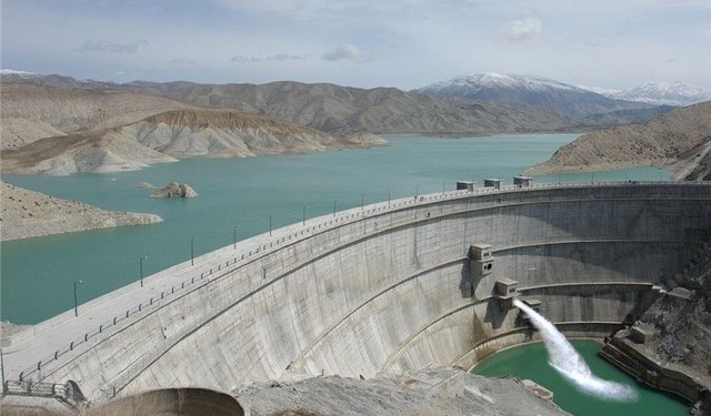 ذخیره آب سدهای مازندران ۵ میلیون مترمکعب کمتر از پارسال است