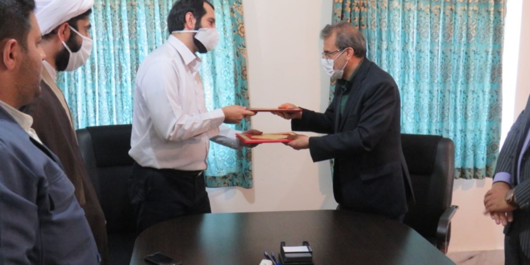 انعقاد تفاهم نامه همکاری بین اداره کل نوسازی  مدارس استان و قرارگاه پیشرفت و آبادانی سپاه کربلا+ تصاویر