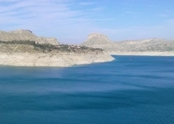 وزارت نیرو درباره سد فینسک پاسخگو باشد/ استانداری مازندران به مباحث فنی و اجرایی ساخت سد ورود کند