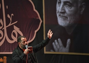 این محرم  حال غریبی دارد  اولین محرمیست که حاج قاسم را در بین خود نداریم اما یاد او زینت بخش محافل عزاداری حسینیست