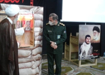 رونمایی از کتاب « من می آیم»/ادبیات پایداری ویترین حوزه هنری است