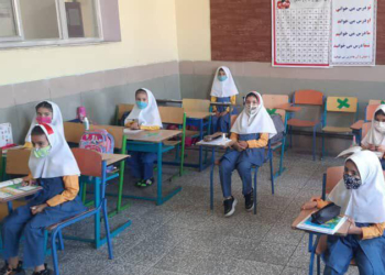 ۱۷ درصد دانش آموزان مازندران در مدارس حضور می یابند