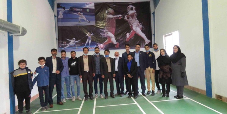 افتتاح خانه شمشیربازی پهلوان مجتبی عابدینی با دستان پدر شهید مدافع حرم