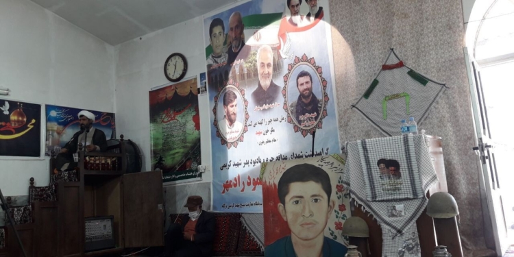 گرامیداشت شهدای مدافع حرم و یادبود پدر شهید کریمی در روستای ترکام برگزار شد+ عکس