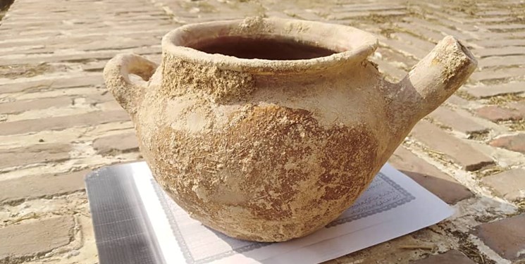کشف شی تاریخی متعلق به عصر آهن حین خاکبرداری در مازندران