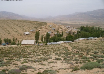کهن دیار چهاردانگه، معرفی روستای اگره