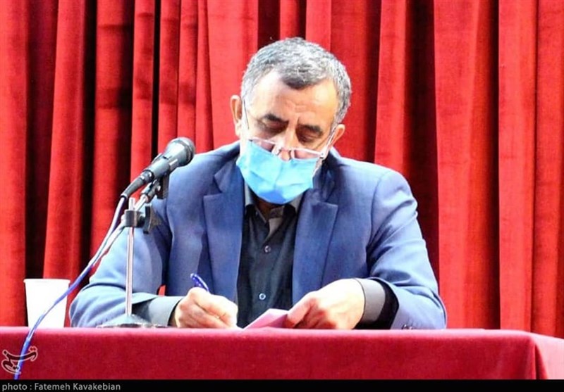 برگزاری میز خدمت در شهر کیاسر با حضور زارعی نماینده مجلس شورای اسلامی شهرستان ساری