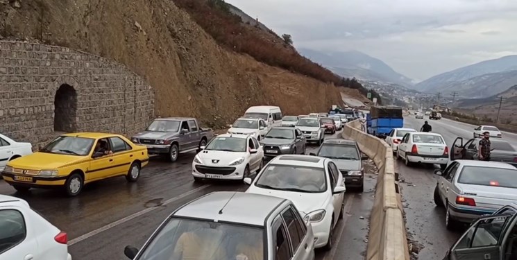 ادامه ترافیک در کندوان